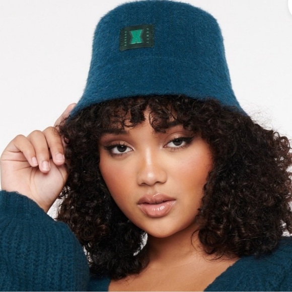Savage X Fenty Teal Fuzzy Bucket Hat - Picture 2 of 5